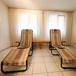 Szálloda Hotel Gruesch Grüsch