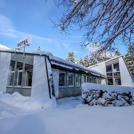 מלון Hotel Gruesch Grüsch