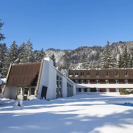 Hotel Gruesch 3*